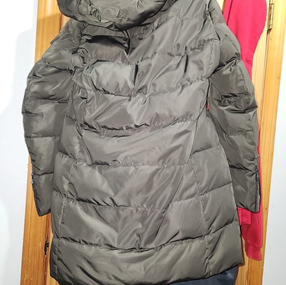 Navy Green Winter Jacket - Picture 2 of 3